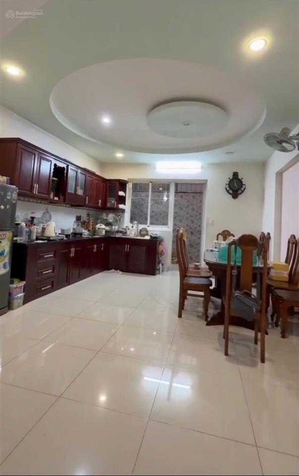 Bán gấp nhà đẹp kdc an sương 4pn, 1 trệt 2 lầu + tum, khu dân trí cao, giá chỉ 9,5 tỷ