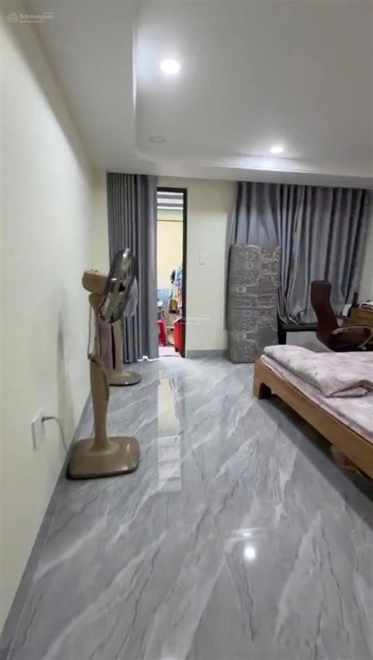 Bán gấp nhà đẹp kdc an sương 4pn, 1 trệt 2 lầu + tum, khu dân trí cao, giá chỉ 9,5 tỷ