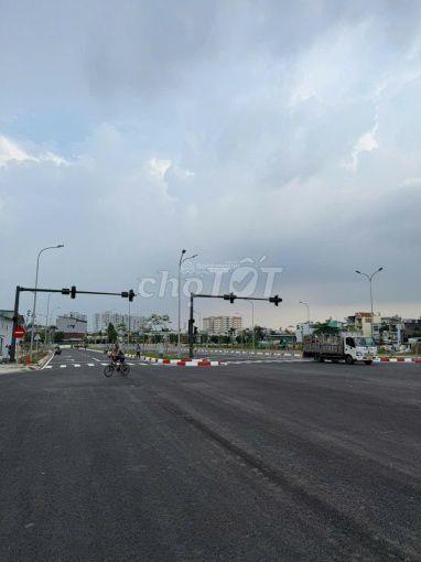 Bán đất 100m2 Đường Dương Thị Giang, Quận 12, TP.HCM