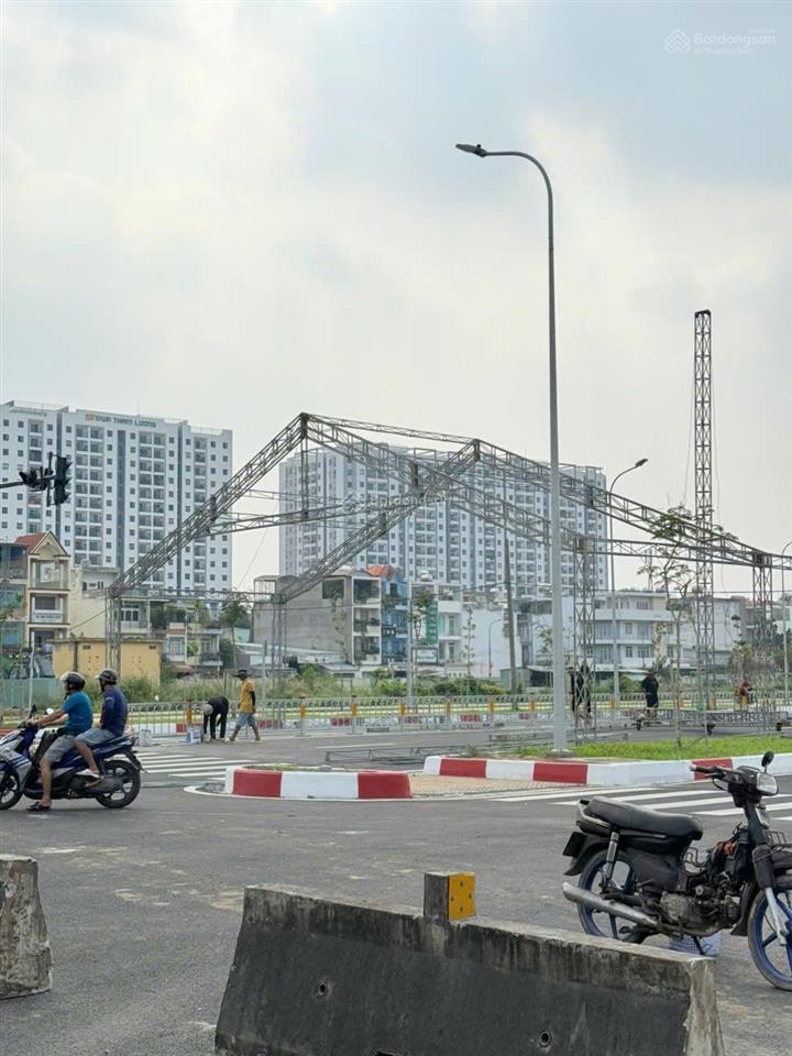 Bán đất khu 38ha  4,5x24m  6,7 tỷ