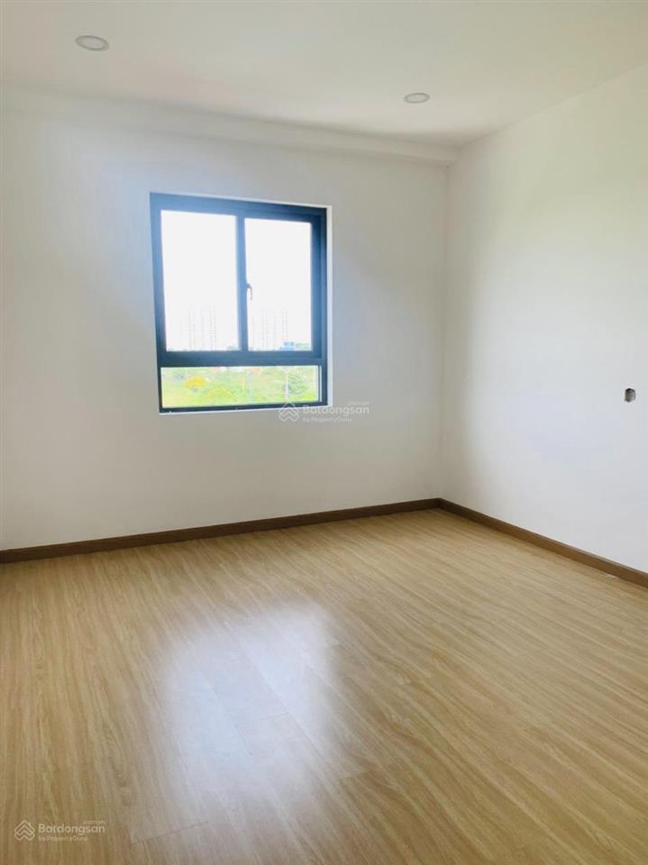 Bán căn hộ ctl tower dt 71 m2  sổ hồng sẵn  tầng đẹp