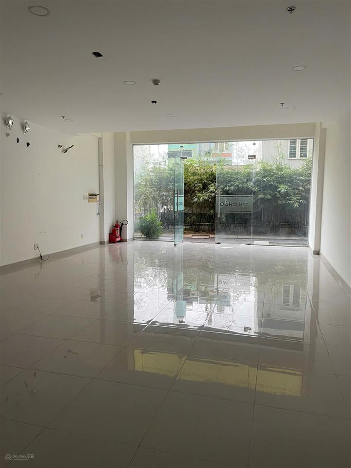 Hạ giá shop 100m2  3,650 tỷ, sổ hồng lâu dài vay bank