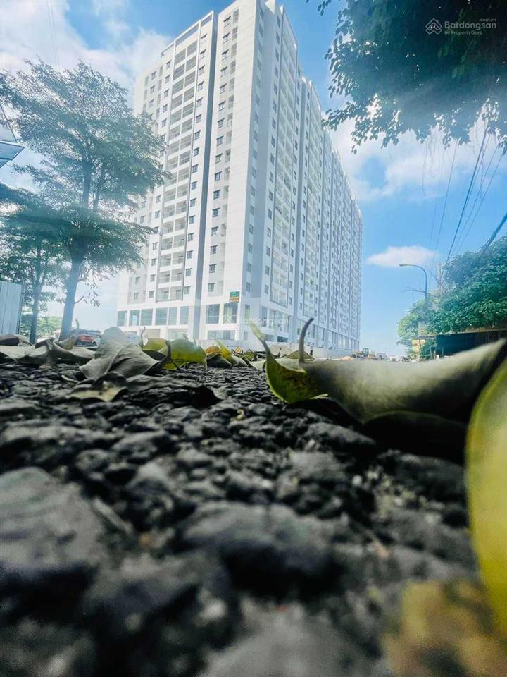 Bán ctl tower  stown tham lương 3pn  2wc  4 tỷ sổ hồng sẵn