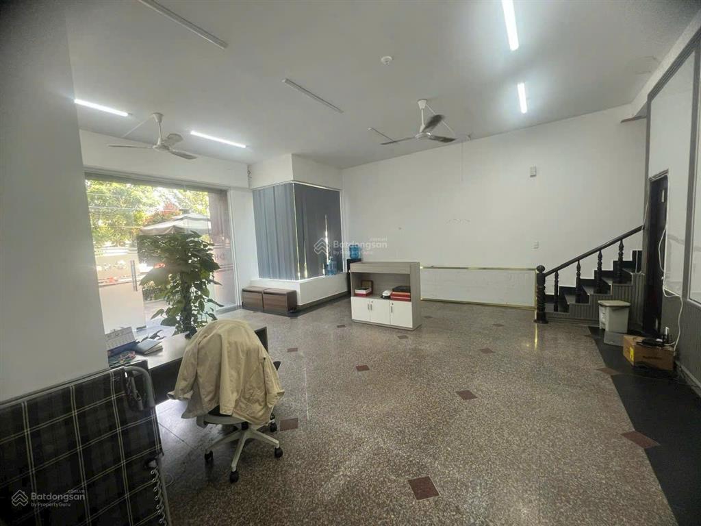 Cho thuê shophouse thái an 2, q12 dt 166m2 giá 20tr/th, 3pn 2wc