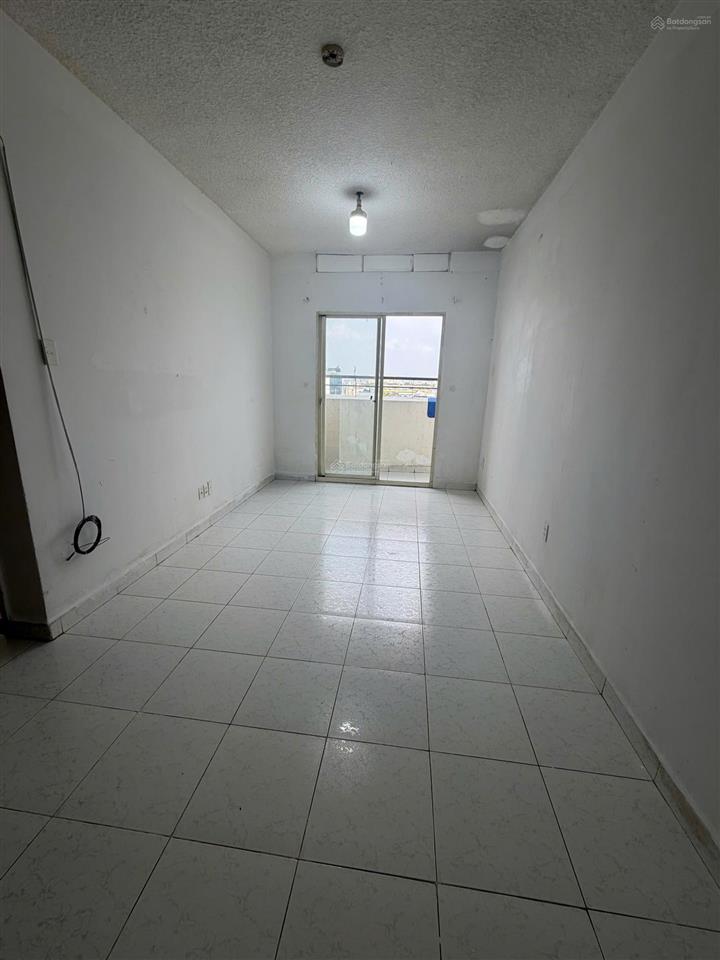 Cho thuê căn hộ cc thái an, nguyễn văn quá, q12. giá 3tr5, 22m2