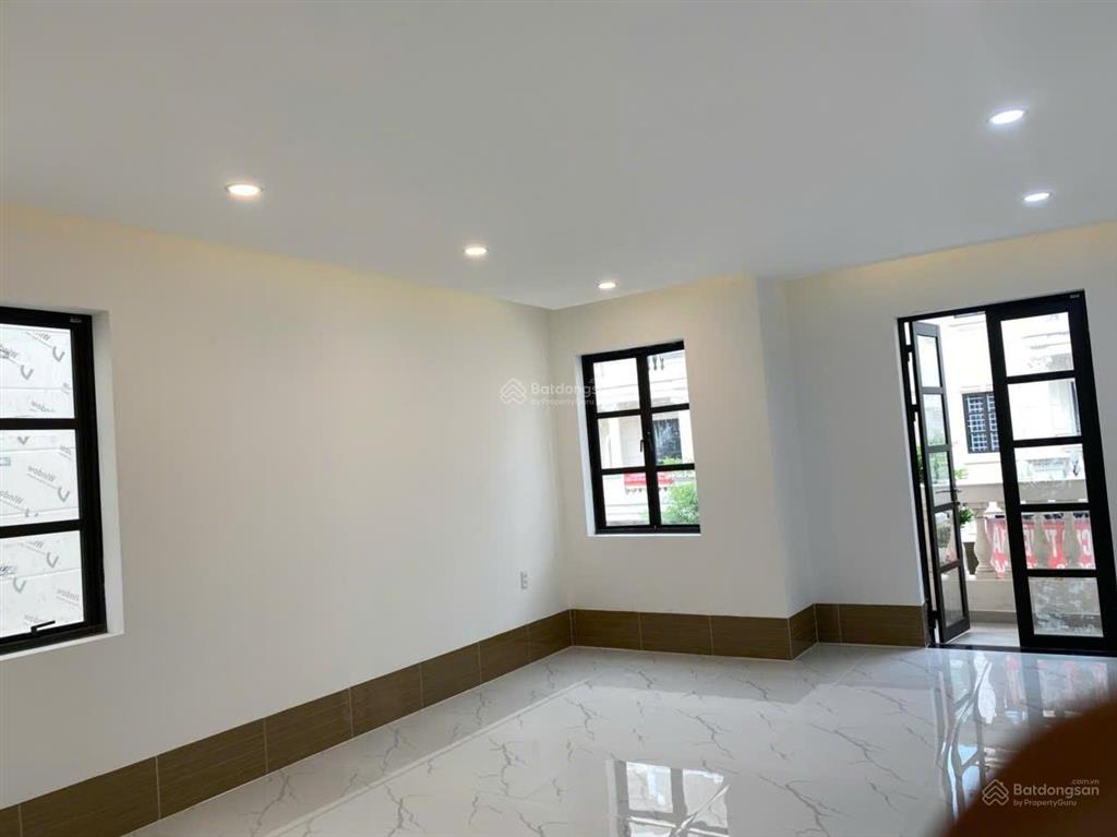 Bán nhà phố cityland căn góc đẹp 1 hầm + 4 tầng 5x20m giá 25.5tỷ tl