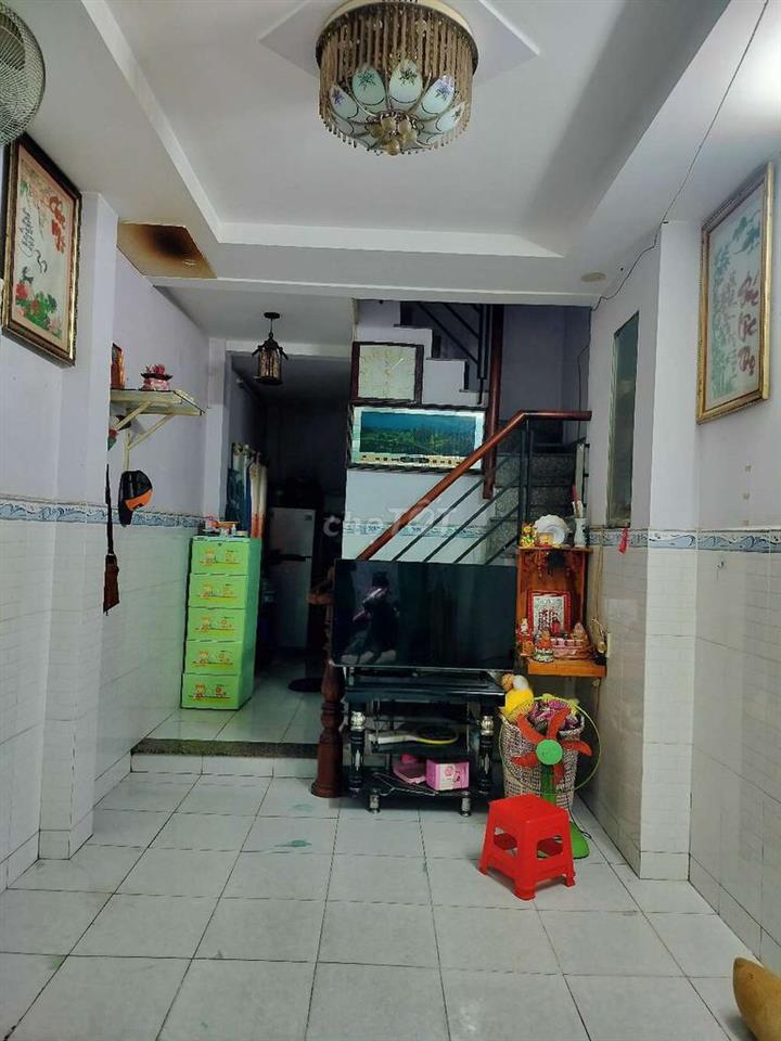 bán nhà gần chợ minh phát 