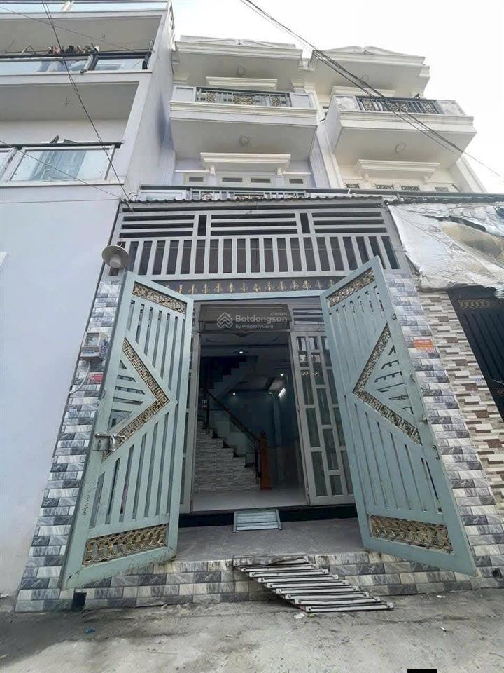 Nhà dt 4x10 đúc 1 trệt 2 lầu hẻm 3m 1/ đường huỳnh thị na vào 40m