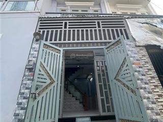 Nhà dt 4x10 đúc 1 trệt 2 lầu hẻm 3m 1/ đường huỳnh thị na vào 40m