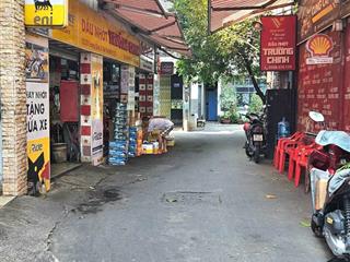 Chủ gửi bán nhà trường chinh  phan văn hớn  hẻm 4m thông nhà cấp 4, gác lửng, có 2 phòng ng