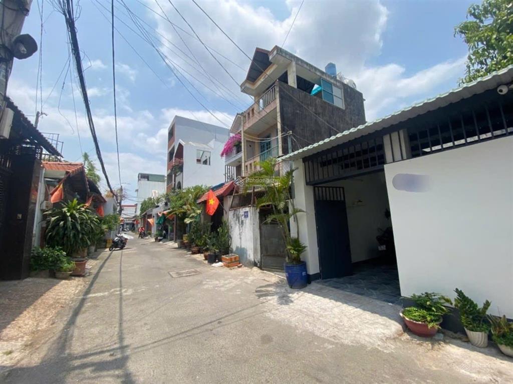 Nhà trệt 1 lầu  hẻm ô tô 6m thông  đường đông hưng thuận 02 vào 1/  diện tích 4 x24 giá 6,5 tỷ