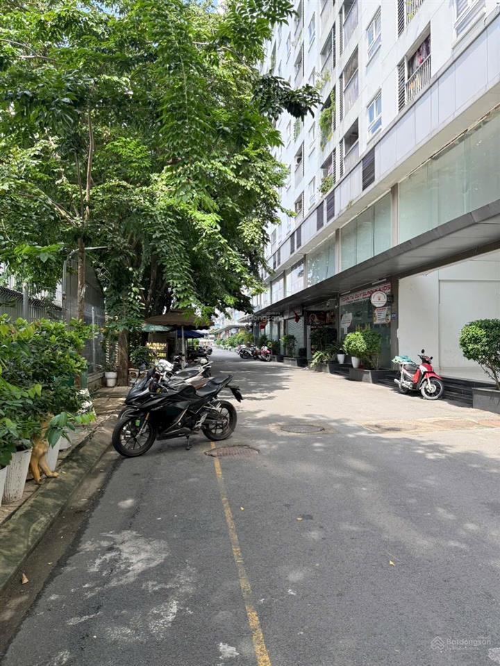 Shophouse giá tốt  view ngoài 4 tỷ  dt 100 m2 muốn kinh doanh, làm gì cũng được