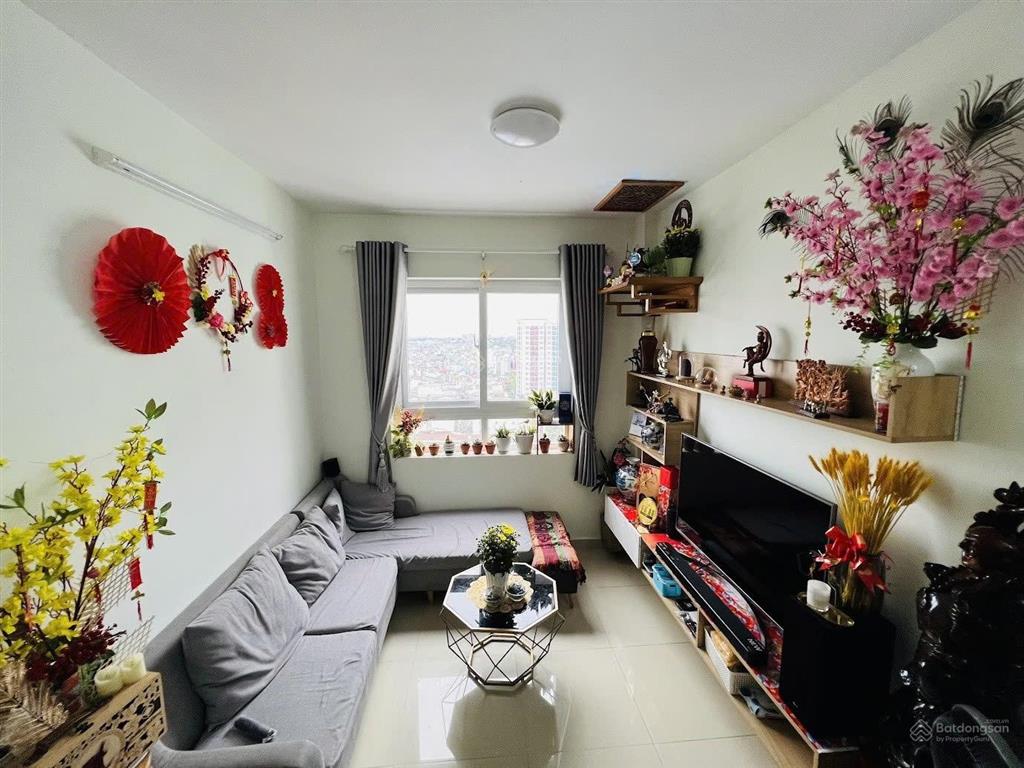 Cho thuê căn 2p1wc. full nội thất giá 8 triệu đầu tháng10 vào ở được
ngay copmat phan văn hớn