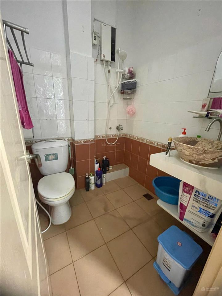 Cho thuê nhà nguyên căn đường đông hưng thuận 2 vào 50m dt 5 x 28 nhà 1 lầu giá 17 triệu đường 10m