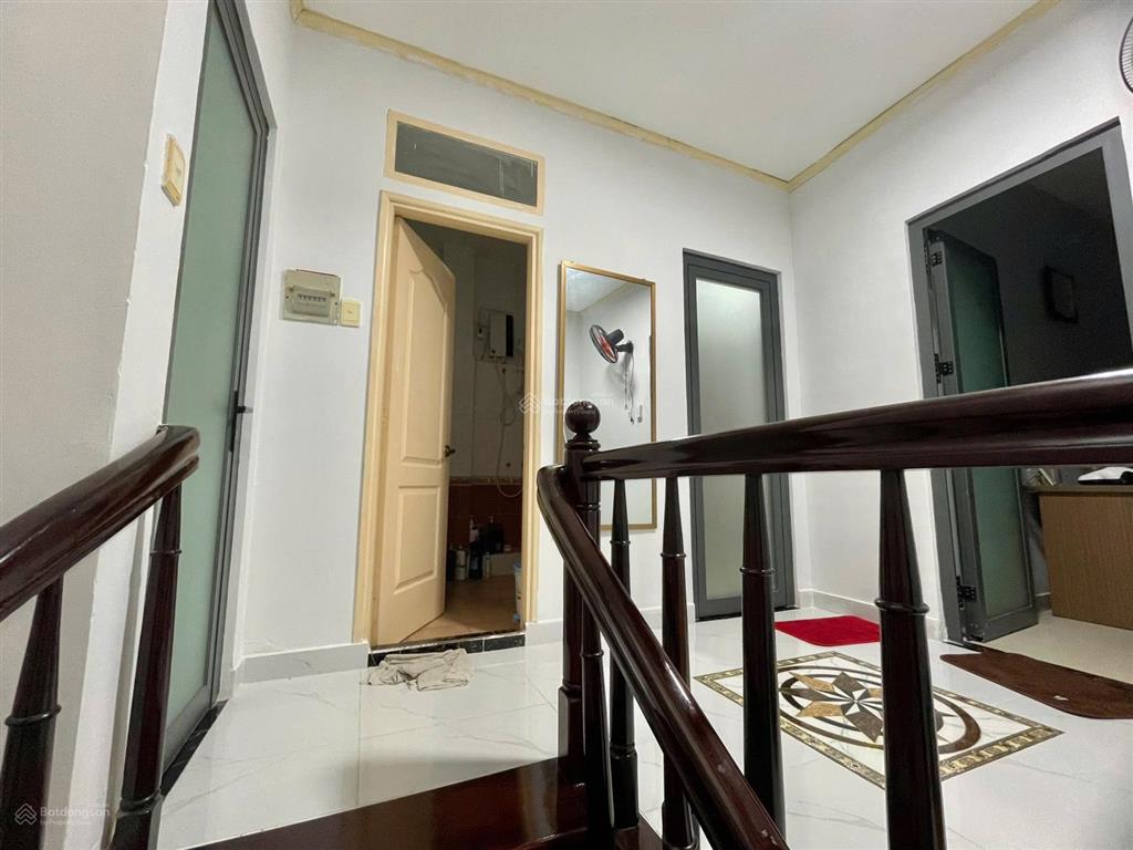 Cho thuê nhà nguyên căn đường đông hưng thuận 2 vào 50m dt 5 x 28 nhà 1 lầu giá 17 triệu đường 10m