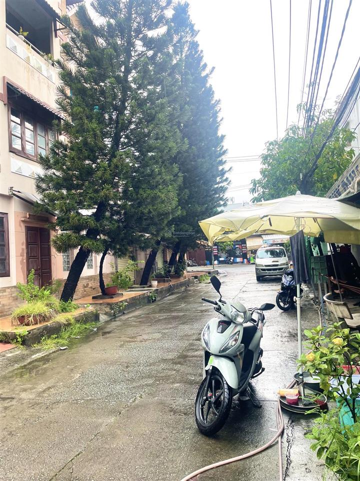 Cho thuê nhà nguyên căn đường đông hưng thuận 2 vào 50m dt 5 x 28 nhà 1 lầu giá 17 triệu đường 10m