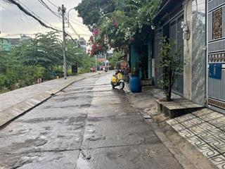 Cho thuê nhà 5x16m  3 tầng kdc an sương, q12  10 triệu vừa ở vừa kinh doanh đường 8m