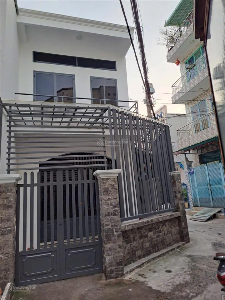 Chủ cần tiền hạ giá bán từ 7,5 tỷ nay còn 6,5 tỷ vẫn còn bớt nhà bán đường phan văn hớn gần