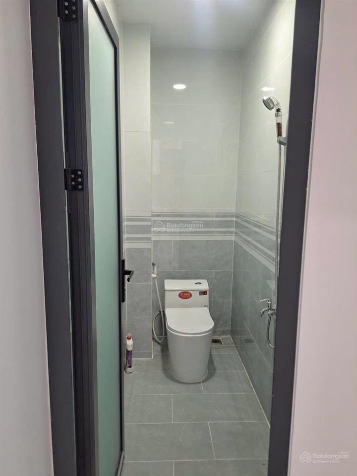 Chủ cần tiền hạ giá bán từ 7,5 tỷ nay còn 6,5 tỷ vẫn còn bớt nhà bán đường phan văn hớn gần