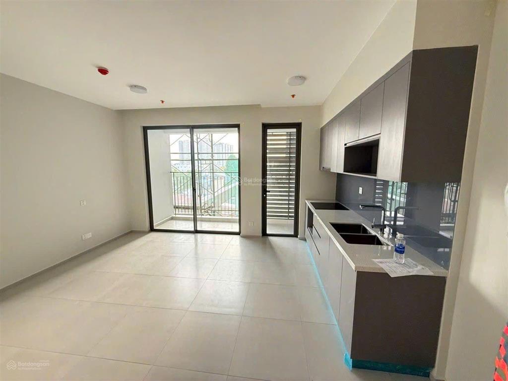 Chính chủ cần bán căn 2pn 2wc view đông nam. diện tích 67.11m2. giá cực rẻ chỉ 2.59 tỷ căn hộ avio