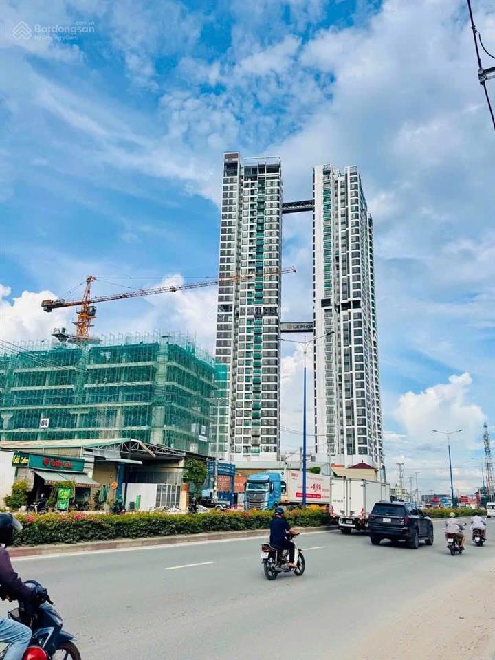 Giá rẻ, căn hộ nam. cc bán căn hộ symlife mặt tiền ql13. ngay cầu bình phước. ân hạn gốc lãi