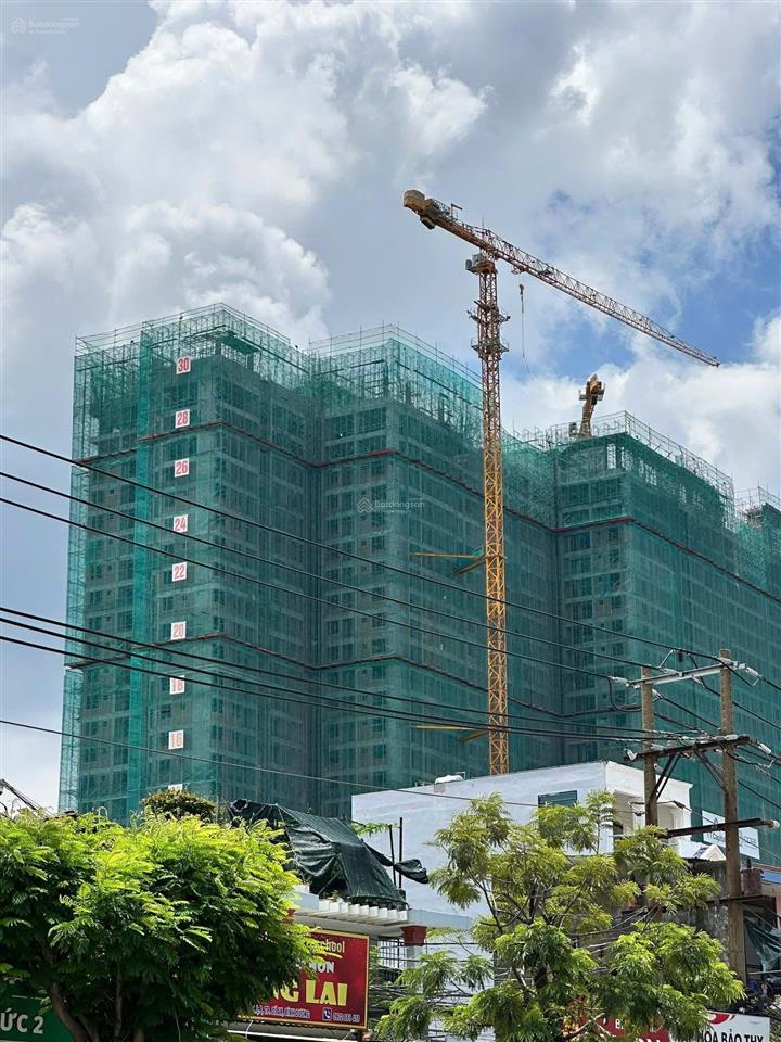 Sang giá hợp đồng căn 1pn  tt avio. tầng 26, view hồ bơi. chỉ 1,4 tỷ  năm sau nhận nhà