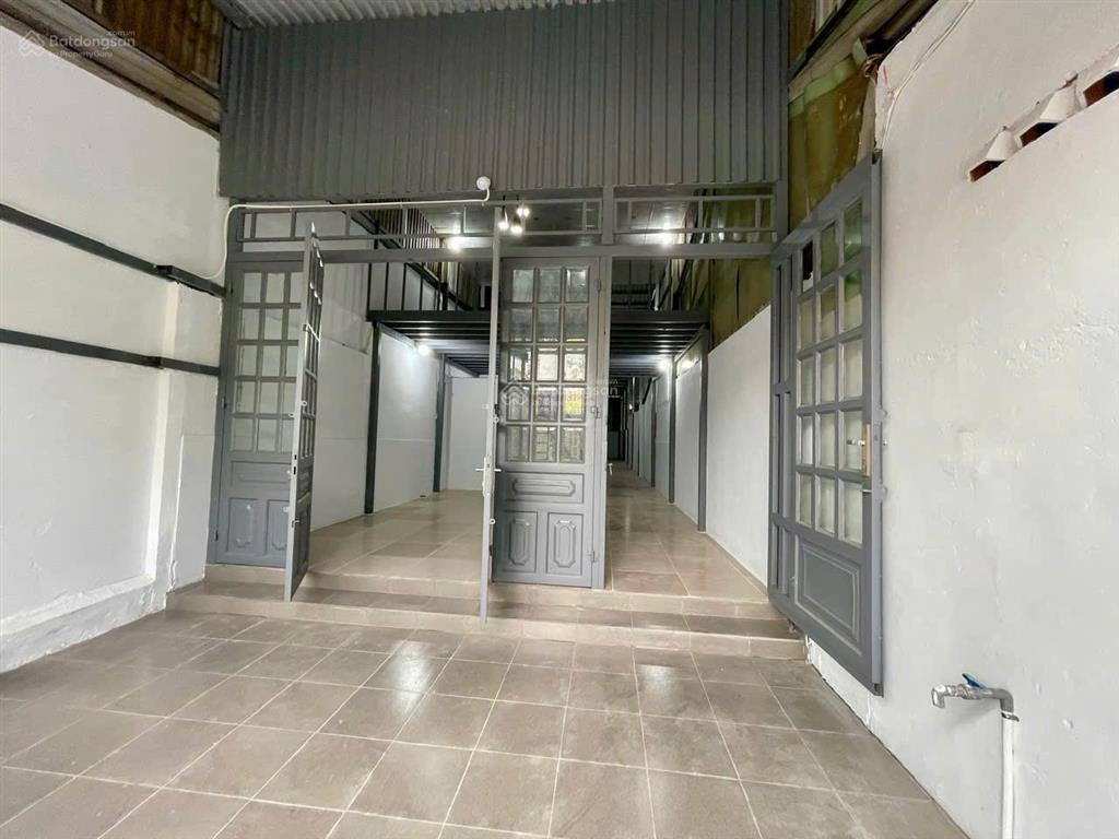 Bán đất tặng nhà cấp 4 mặt tiền vườn lài, 5x33m