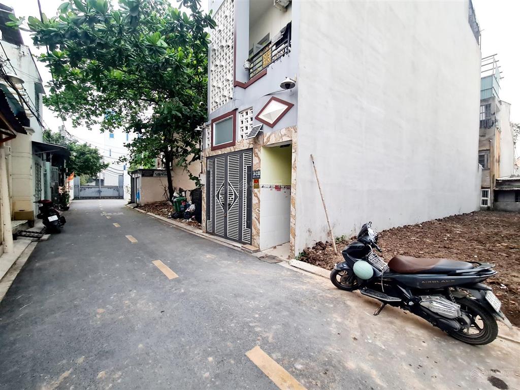 Giá siêu mềm! đất hẻm 50 vườn lài, 4 x 22m