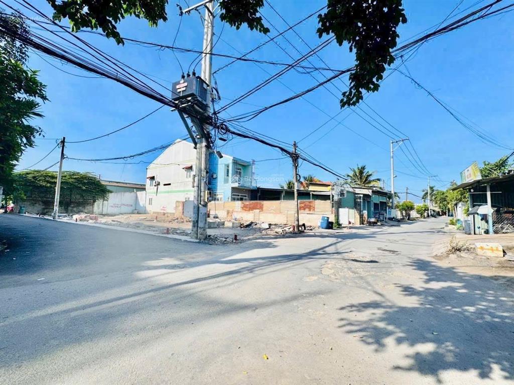 Đất mặt tiền đường apđ3, 4 x 18m