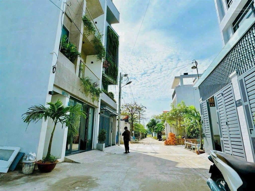 Bán gấp đất hẻm 163 vườn lài gần sông sg, 5 x 18