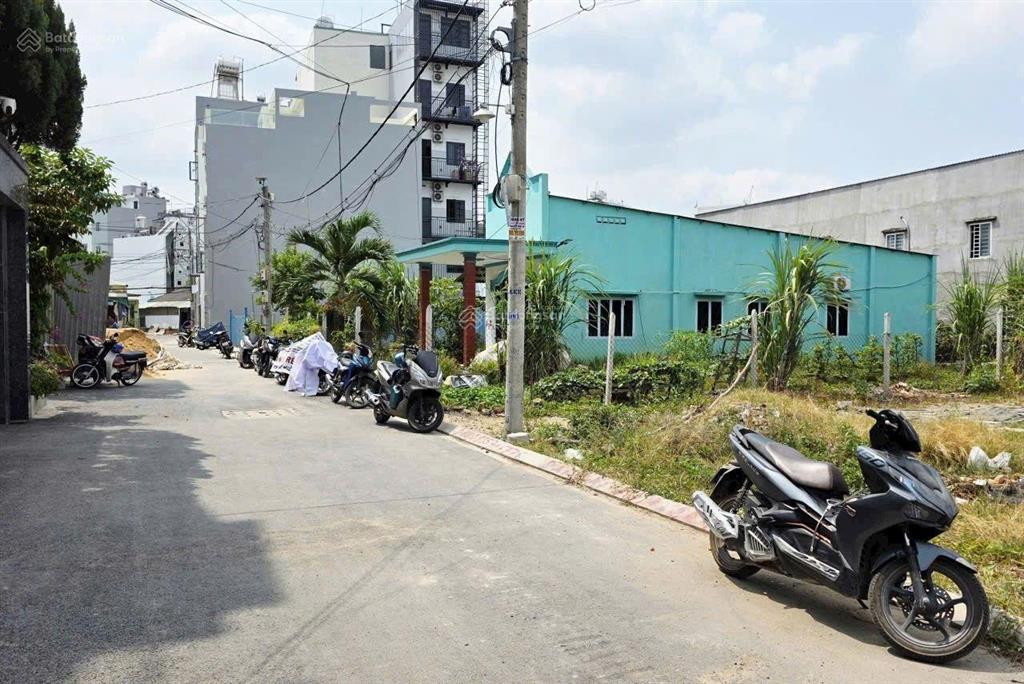 Đất mặt tiền hẻm 362 vườn lài cách cầu sắt apđ 800m, 4 x 23