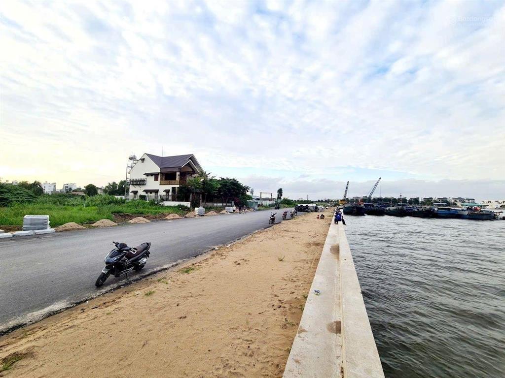 Đất 2 mặt tiền đường ven sông vàm thuật, 5 x 32