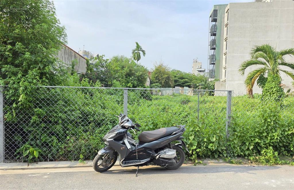 Bán đất mặt tiền hẻm 398 vườn lài, phù hợp xây chdv 1 trệt 1 lửng 5 lầu, 9.1 x 46