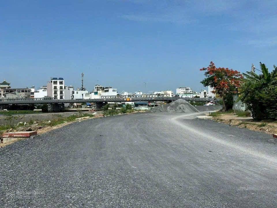 Đất hẻm đường ven sông vàm thuật, cách cầu sắt an phú đông 300m, 8.4 x 13m