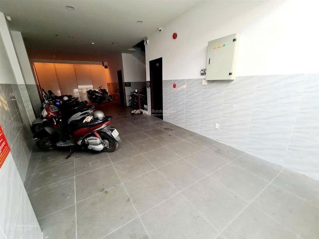 Cho thuê chdv hẻm 140 vườn lài, 20m2 full nội thất, 4.3 triệu/tháng