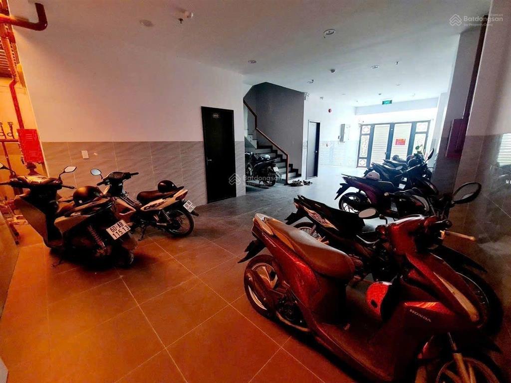 Cho thuê chdv hẻm 140 vườn lài, 20m2 full nội thất, 4.3 triệu/tháng