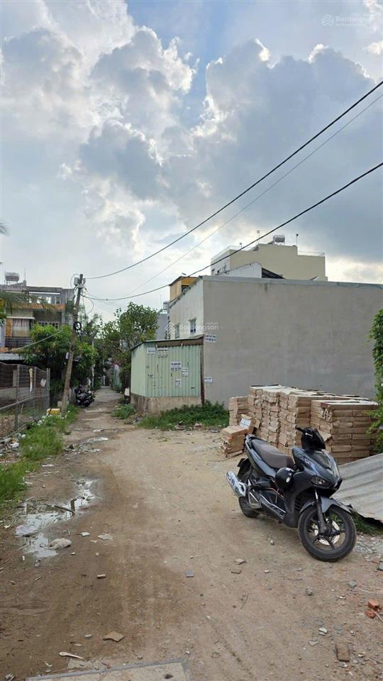 Bán đất mặt tiền hẻm 253 vườn lài, cách cầu sắt nguyễn thái sơn 1km, 5,5 x 25m