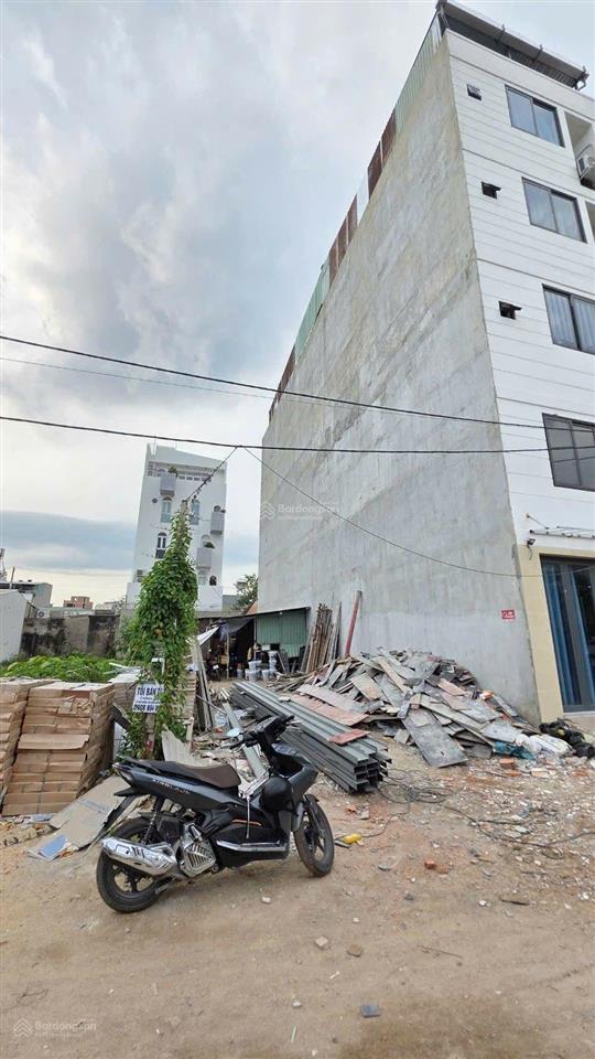Bán đất mặt tiền hẻm 253 vườn lài, cách cầu sắt nguyễn thái sơn 1km, 5,5 x 25m