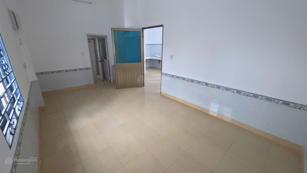 Bán đất tặng nhà cấp 4 hẻm đường vườn lài gần trạm y tế phường an phú đông, 12 x 20m
