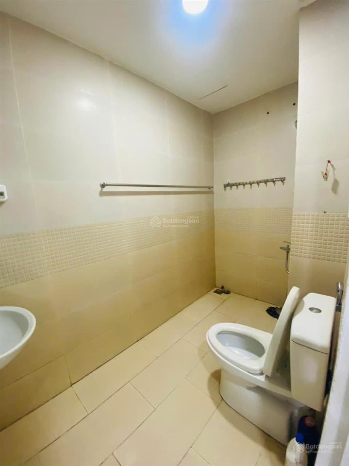 Bán gấp căn hộ oriental plaza, âu cơ quận tân phú, có sổ hồng, ntcb