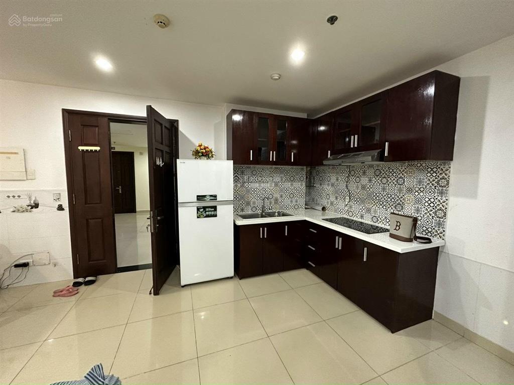 Bán gấp căn hộ thế kỷ 21, quận bình thạnh, có sổ hồng 74m2 (2pn), ntdt