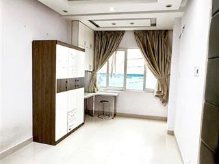 Cho thuê nhà nguyên căn hẻm xe hơi đường cmt8 quận 10, gần chợ hoa hưng.