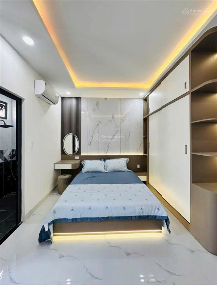 Kẹt tiền giảm sâu căn nhà xây mới 5 tầng full nội thất còn 6,6 tỷ thuộc p. an phú đông (mới) hcm