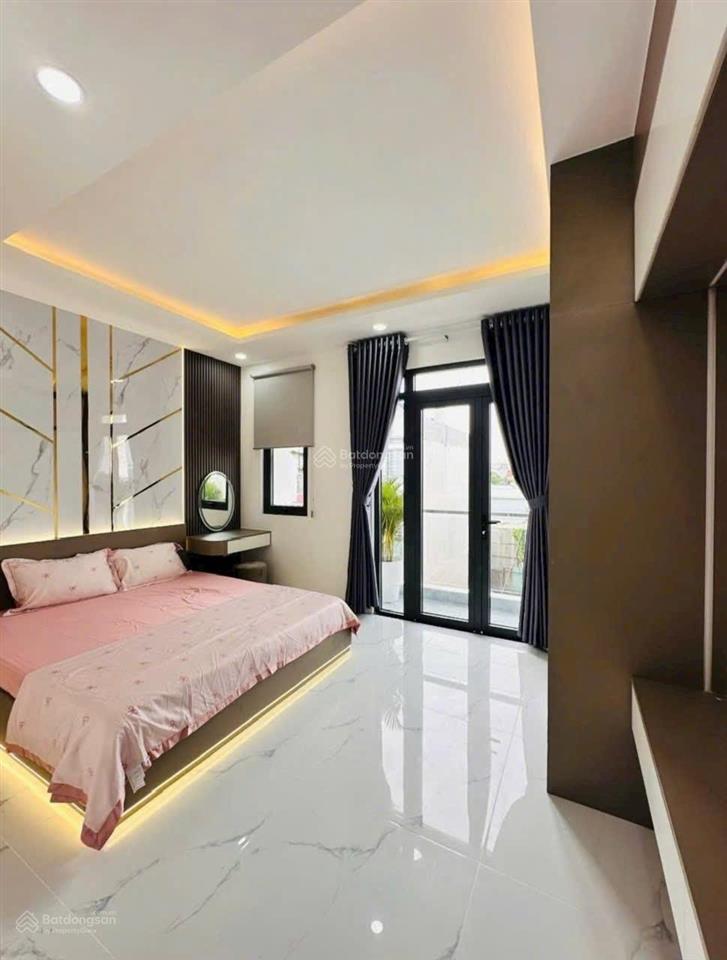 Kẹt tiền giảm sâu căn nhà xây mới 5 tầng full nội thất còn 6,6 tỷ thuộc p. an phú đông (mới) hcm