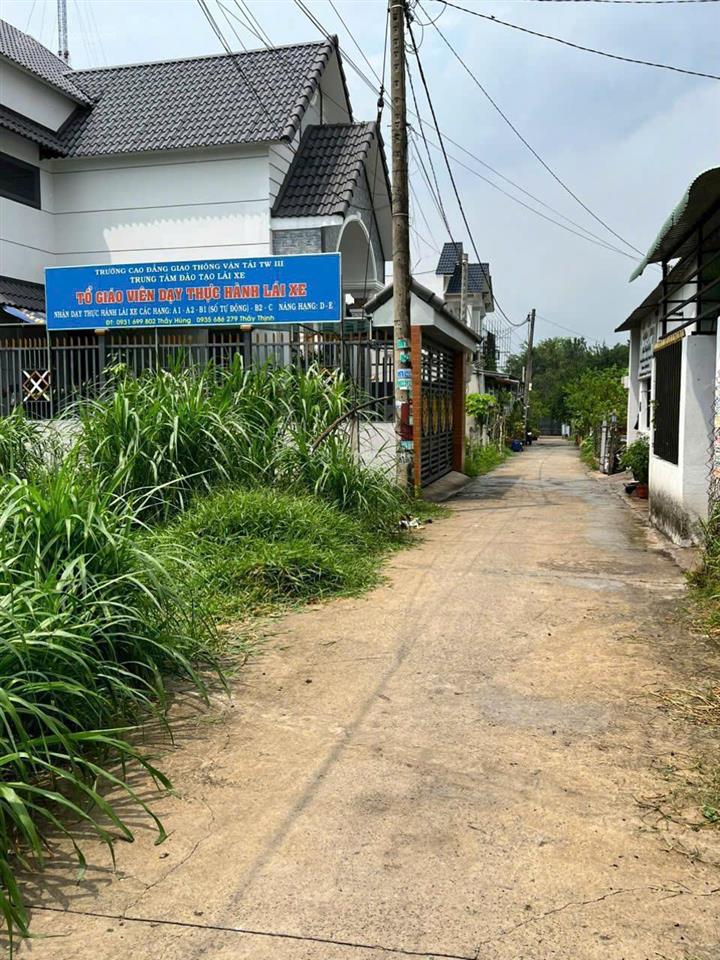 Nhà bán chính chủ 10x17m, 1 sẹc đường nguyễn kim cương vô 30m full thổ cư