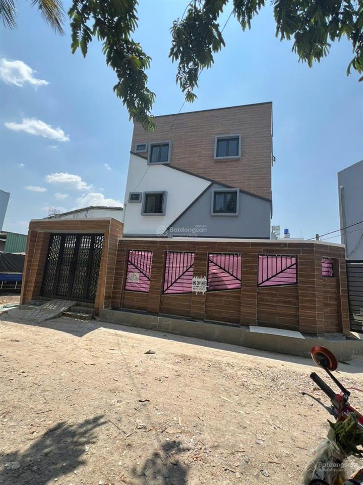 128m²  7,890 tỷ nhà góc 2 mt vừa ở + 10 phòng cho thuê full  đường 10m thông sát chợ thạnh xuân