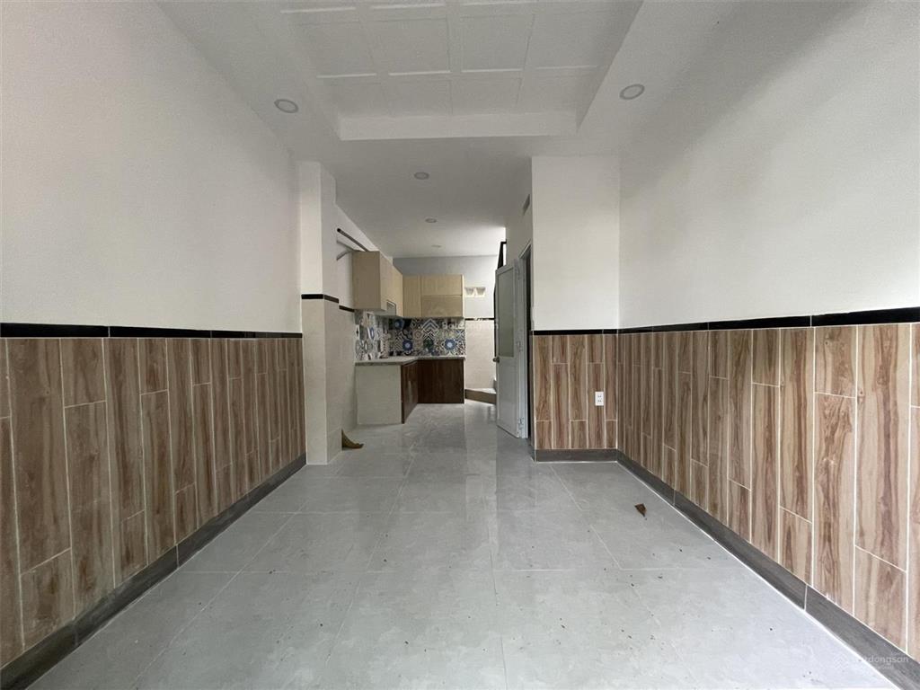 5,1tr nguyên căn an phú đông 25, vị trí khủng  ở + kinh doanh. đối diện trường nguyễn tất thành