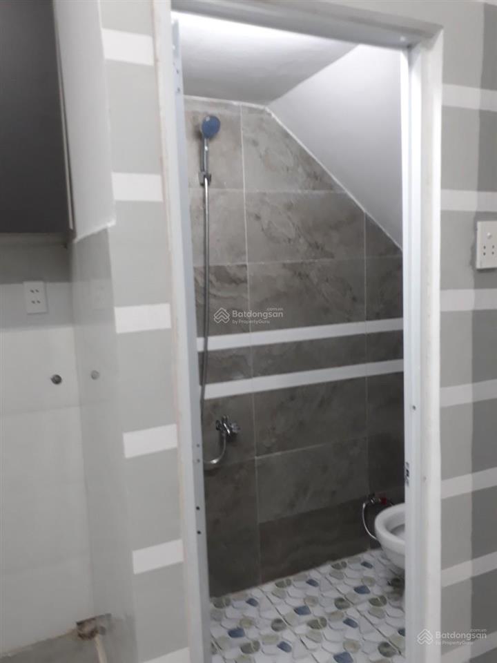7,9tr nhà đẹp 4pn  thạnh lộc 47  đường 6m, gần sông sài gòn mát quanh năm