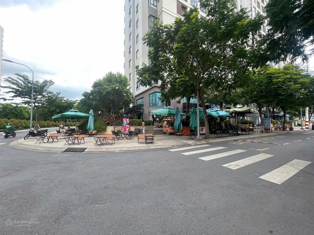 Share góc mặt bằng vỉa hè đắc địa ngay ngã tư, góc công viên lớn trung tâm khu chung cư picity q12