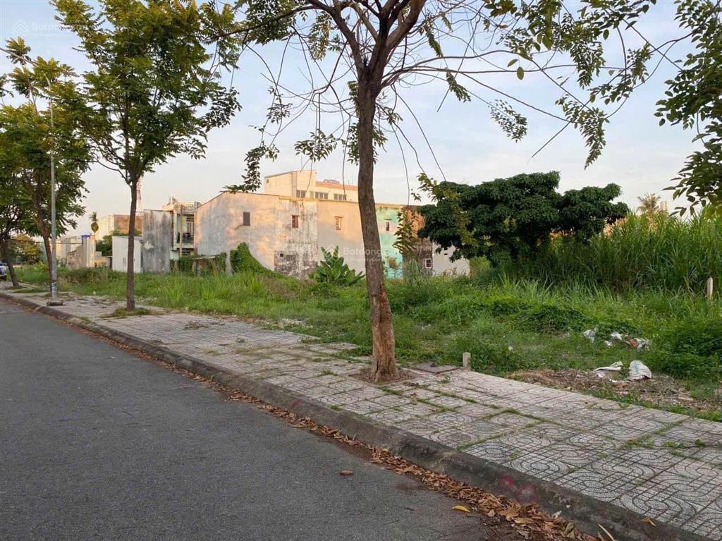 Cần bán nền đất giá tốt an phú đông t15